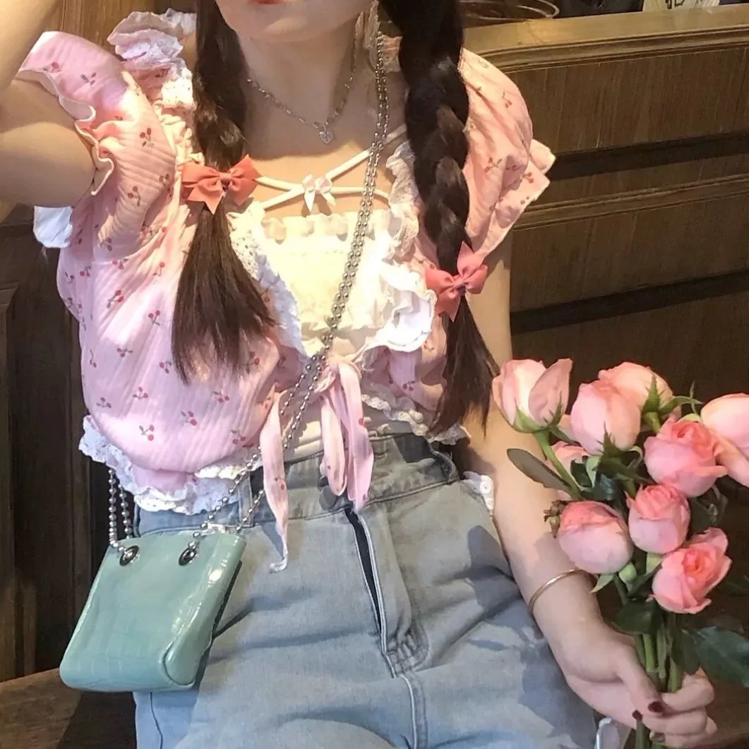 残酷封面