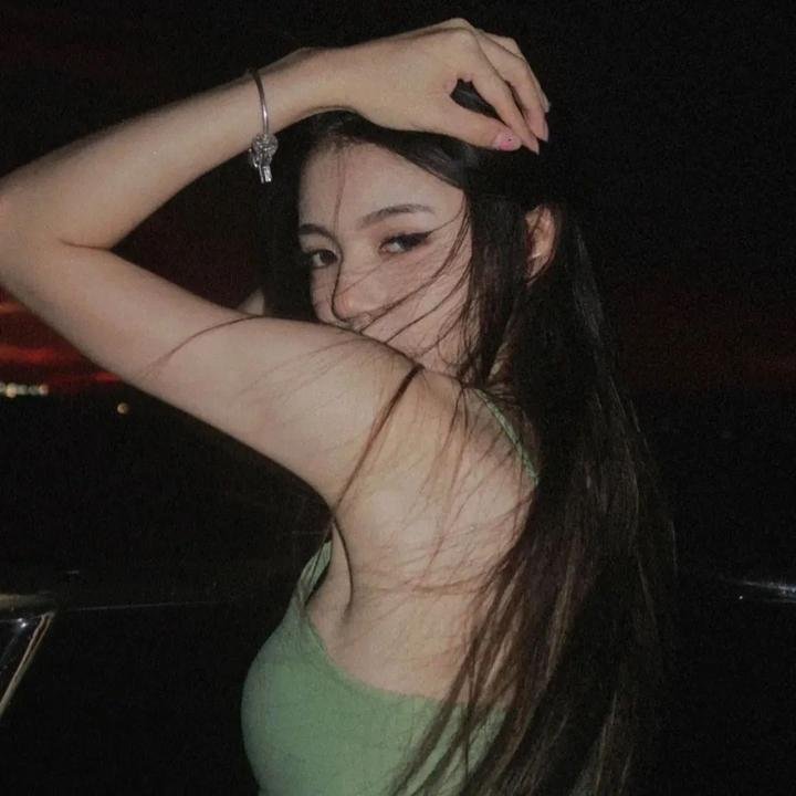 诺娃队长封面